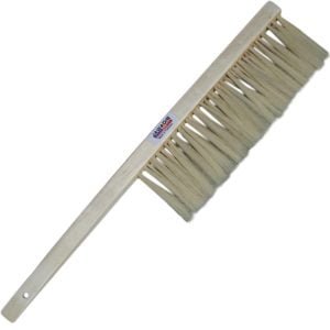 Jawadis Wooden Bee Brush: Gentle Fibers for Precise Beekeeping